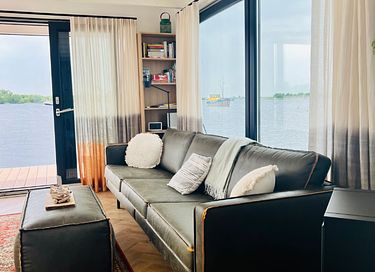 Unieke waterbeleving op luxe woonboot - 7