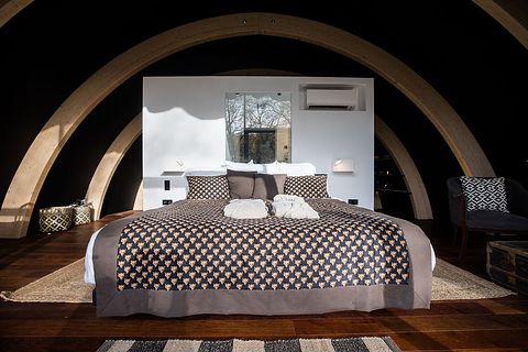Luxe privé glamping aan het water met hottub - 5