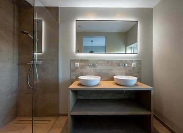 Spacious penthouse close to the sea - 12