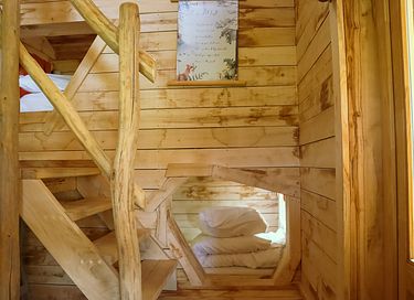 Capanna sull'albero in Belgio con vasca idromassaggio - 9