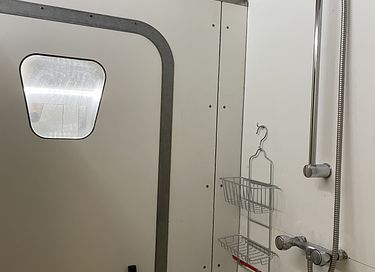 Prachtige pipowagen met privé sanitair - 14