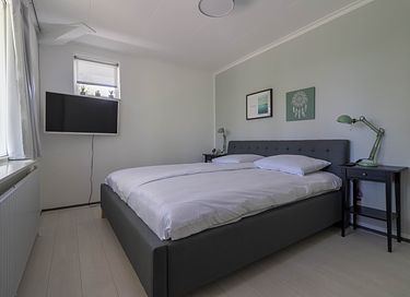 Luxury cottage with jetty - 10
