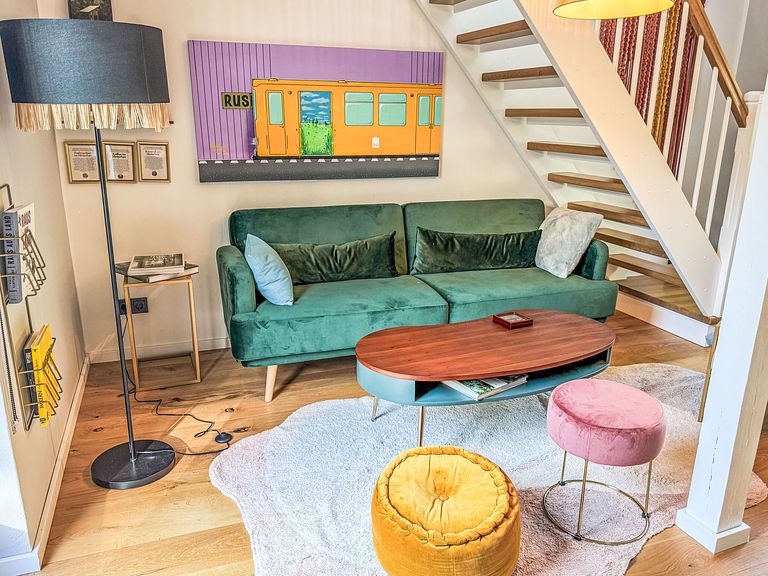 Stijlvol stadsappartement met knusse tuin - 1
