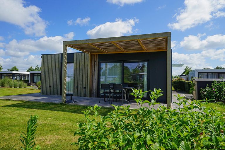 Modern vakantiehuis bij het Veluwemeer - 1
