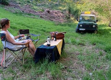 Abenteuer im Landrover mit Zelt auf dem Dach - 6