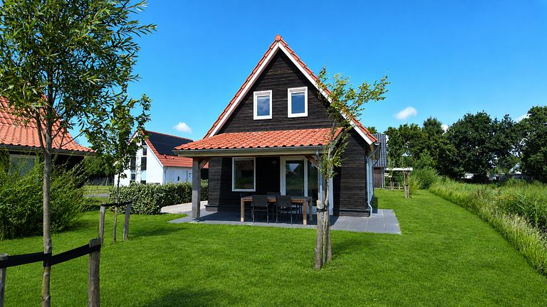 Holiday home in Zeeland with an unobstructed view - 1