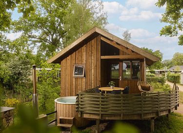 Maison familiale en bois avec jacuzzi - 2