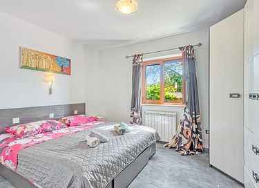 Moderne villa met jacuzzi en privézwembad - 18