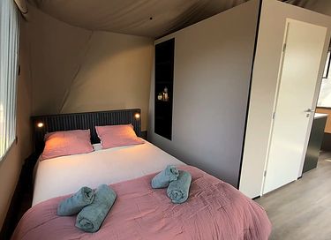 Romantische glamping lodge met privé hottub - 17