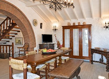 Maison-tour du XIVe siècle dans un cadre verdoyant - 22