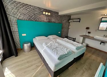 Logement de vacances avec jacuzzi (9p) - 18