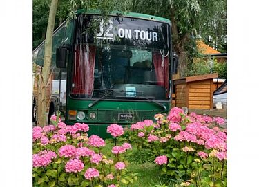 Overnacht in de oude U2 Tourbus - 11