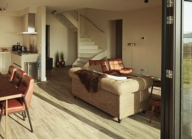 Vakantiehuis (6p) direct aan het water - 10