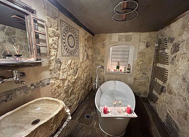 Sfeervol Vakantiehuis met Wellness  - 17