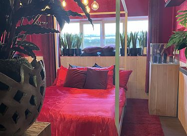 Liefdesnest met hottub - 10