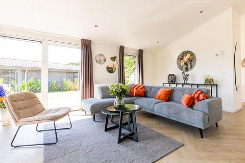 Modern tiny house op leuk vakantiepark - 4