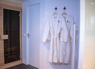 Chalet pour 2 personnes dans la forêt avec bain à remous et sauna - 11