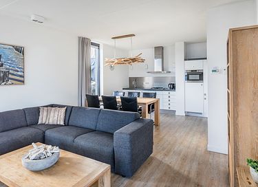 Wasservilla mit Terrasse und schöner Aussicht - 4