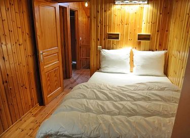 Vakantiehuis met uitzicht over een meer - 8