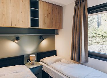 Lodge avec jacuzzi privé dans les bois - 17