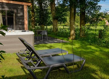 Pavillon de bien-être - jacuzzi, sauna et douche solaire - 15