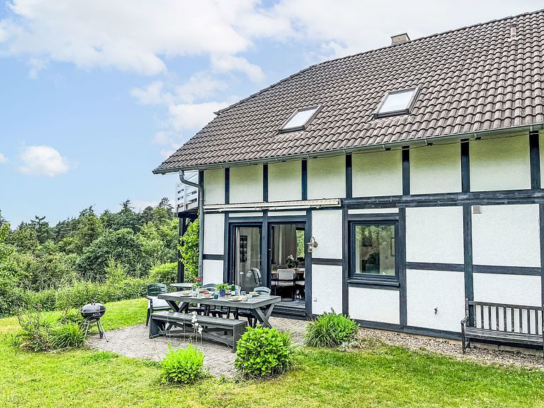Maison à colombages caractéristique pour 9 personnes - 1
