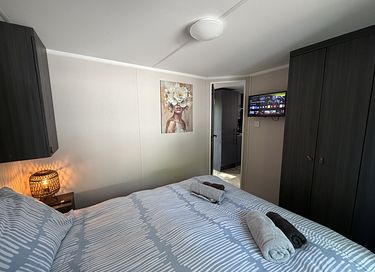 Chalet en pleine nature avec jacuzzi extérieur - 12
