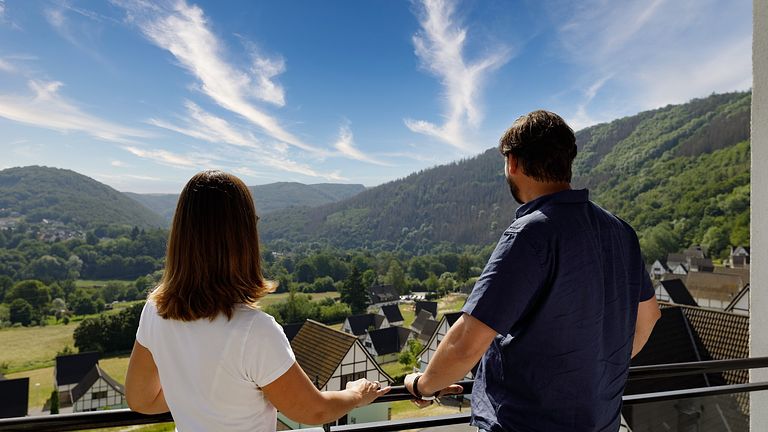 Ontspan in luxe met uitzicht in de Eifel - 1