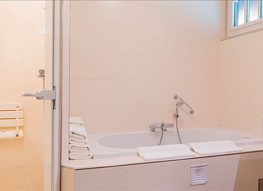 Cosy room with whirlpool on Terschelling - 8