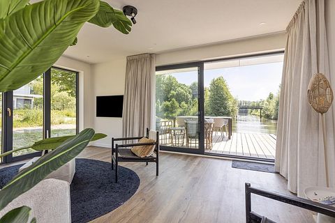 Luxuriöses Hausboot für 8 Personen - 3