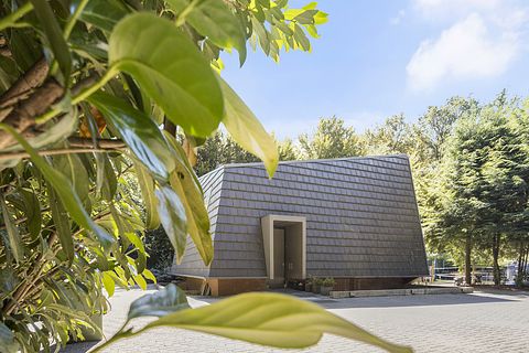 Moderne Waldvilla mit Jacuzzi und großem Garten - 2