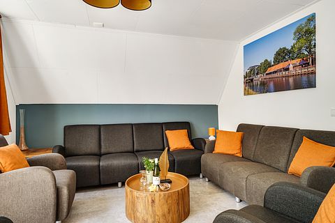 Modernes Einfamilienhaus mit großem Garten - 4