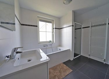 Große Ferienwohnung mit Sauna in Limburg (12p) - 14