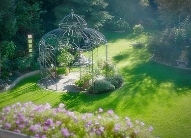 Ferielejlighed med balkon og rosenhave - 24