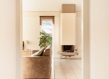Detached waterfront bungalow - 10