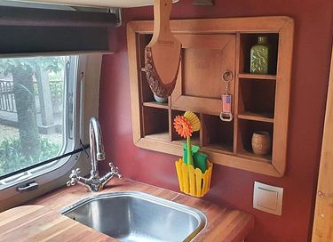 Passez la nuit dans une caravane Airstream originale. - 10