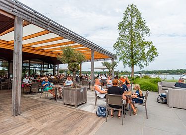 Vakantiehuisje met uitzicht over het water - 14