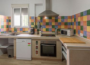 Vakantiehuis met veel ruimte en mooi zwembad - 30