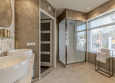 Suite avec spa privé dans un bâtiment historique - 10