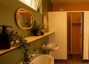 Geweldige groepsaccommodatie bij het water   - 22