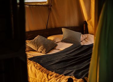 Tent cabin (sleeps 6) in the Groningen countryside - 11