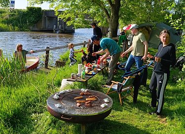 Overnachten in een unieke Dome aan het water - 25