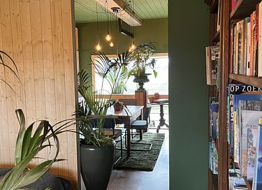 Slapen tussen boeken! In een oude vlasfabriek - 18