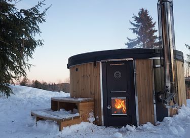 Einzigartiges Spiegelhaus mit Whirlpool in Norwegen - 46
