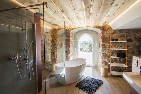 Luxe wellness suite in romantische toren - 5