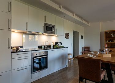 Luxury apartment with a fenced-in garden - 18