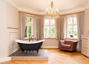 Romantisches Schlosshotel mit Wellness - 19