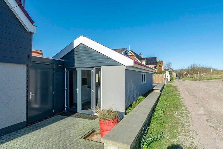 Strandhaus in Laufnähe zum Meer - 1