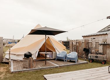 Tipi-Zelt in den Dünen für vier Personen