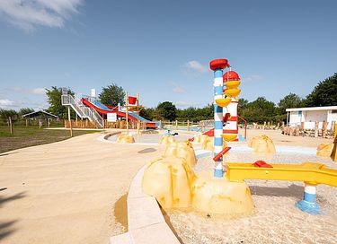 Leuke familiecamping aan het water in Zeeland - 11